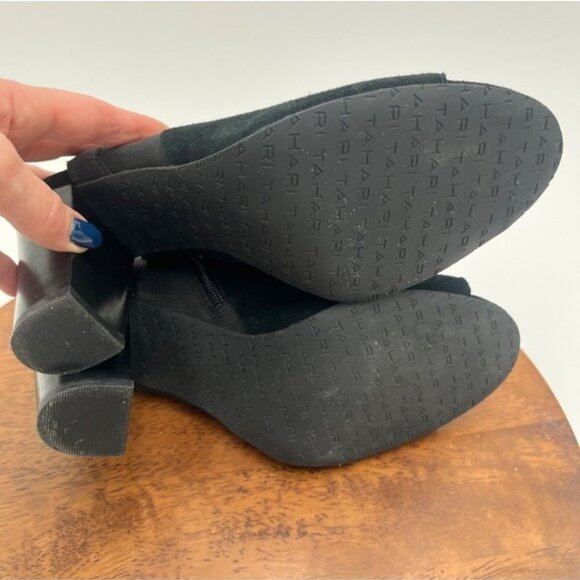 Tahari Mercy Black Leather Heel Sandal Women's 9.5M Peep Toe Sling Back Chunky - Picture 7 of 9